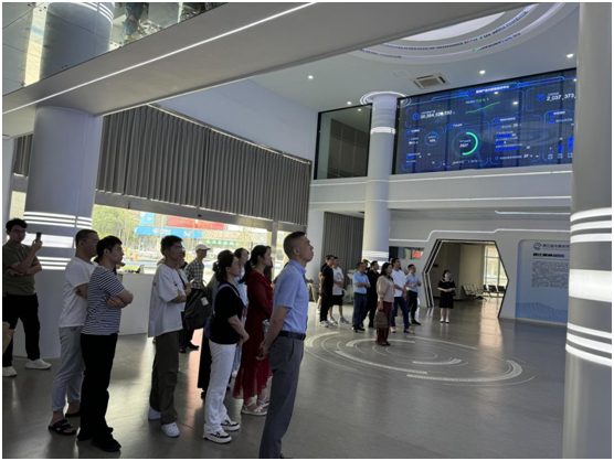 �ۺ���Ӵ�-�㽭ʡ�������׼��ѧ��